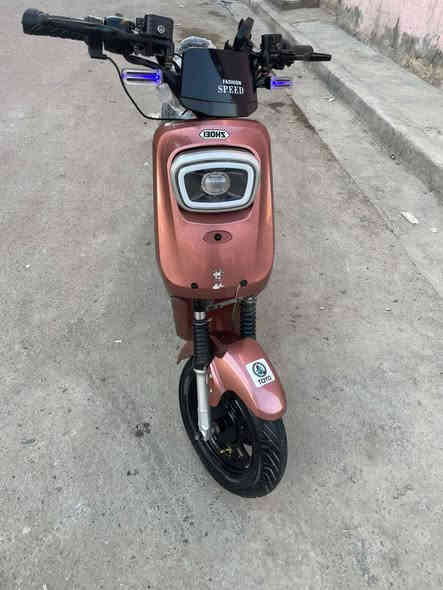 دراجة نوع R8 للبيع
بطاريات 5 كبار
نظام بك
نظام تشغيل كارت
نظام انذار سرقة
دراجة استعمال شهرين فقط
العنوان بغداد البلديات
السعر 375 وبيها مجال
***********
