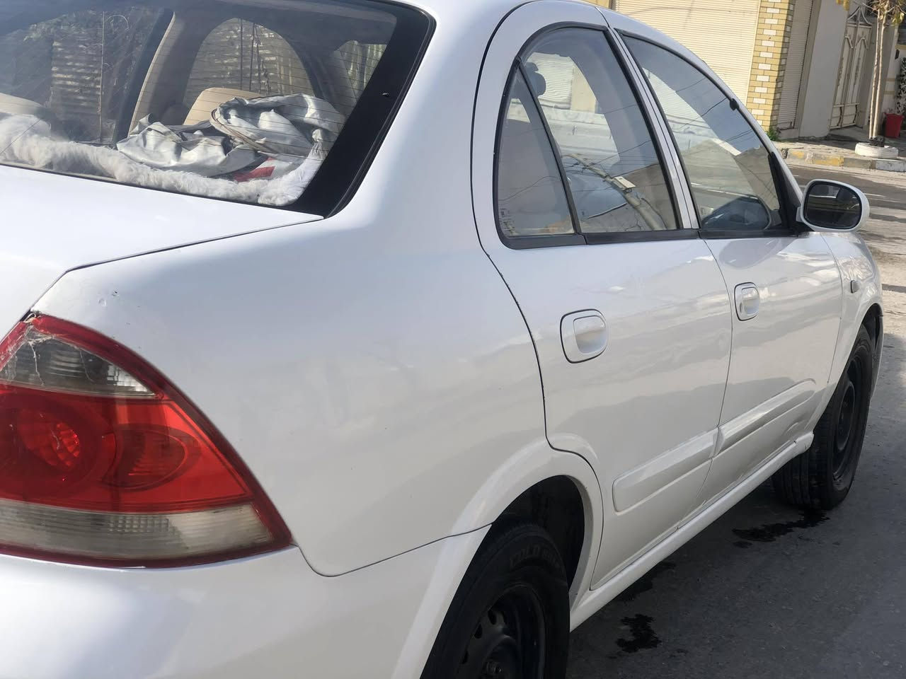 ســەنی کۆری ساغە بڕاوە نیە
مۆدێل: 2007
گێڕ و مەکینە بەشەرت
تایە و پاتری تازەیە
مەسرەفی تێدانیە بەشەرتی هەموو شتێک
64 وەرەقە و معامەلەی تێدایە
قــــــەڵادزێ
***********
