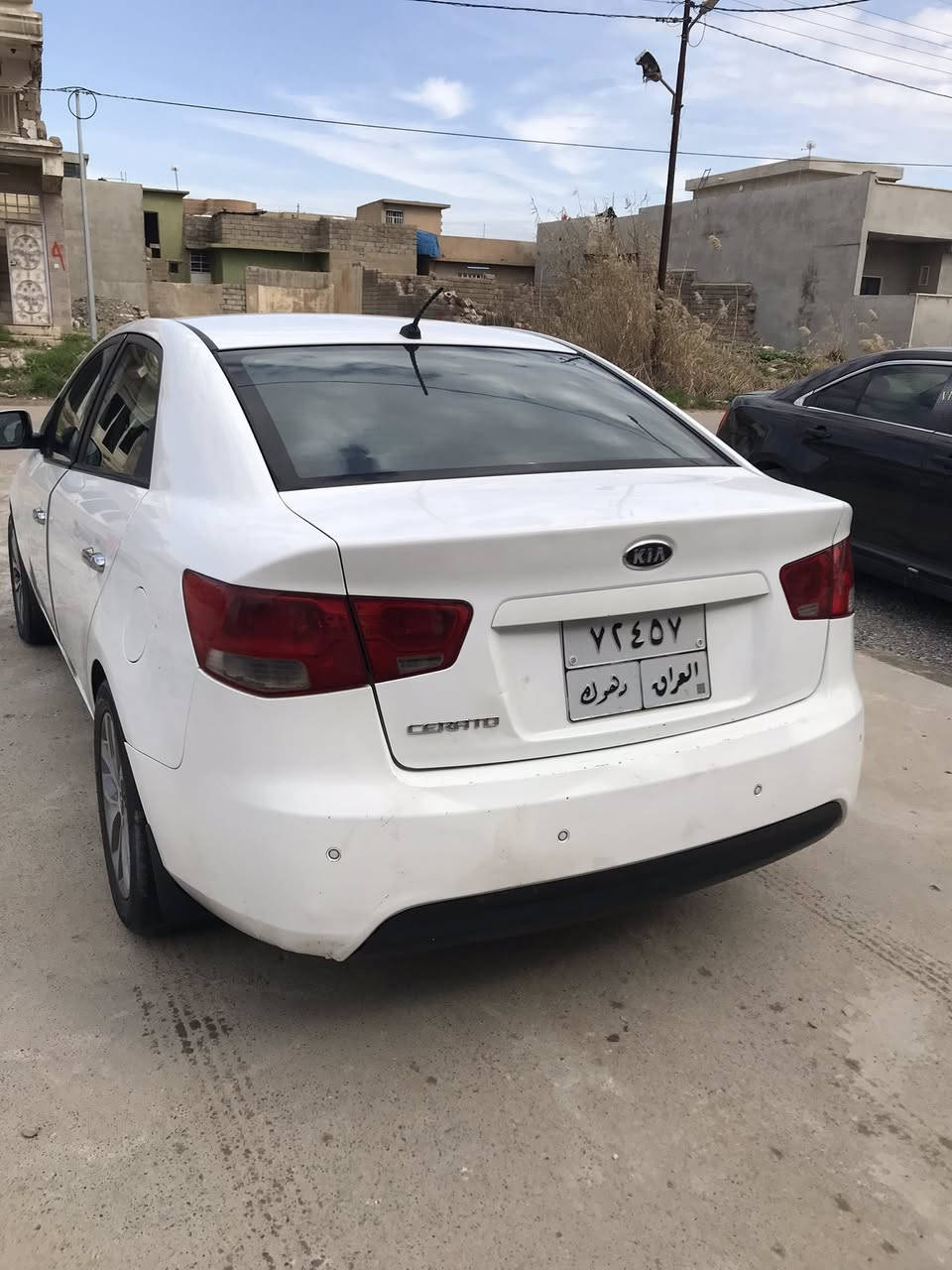 السلام عليكم سيراتو موديل2011 خليجي رقم دهوك 
محرك بيه صرف 
ماشية 127 الف فقط

السعر 96 وبيها مجال تفاصيل السيارة بالسونار ***********
مكان السياره /الموصل
