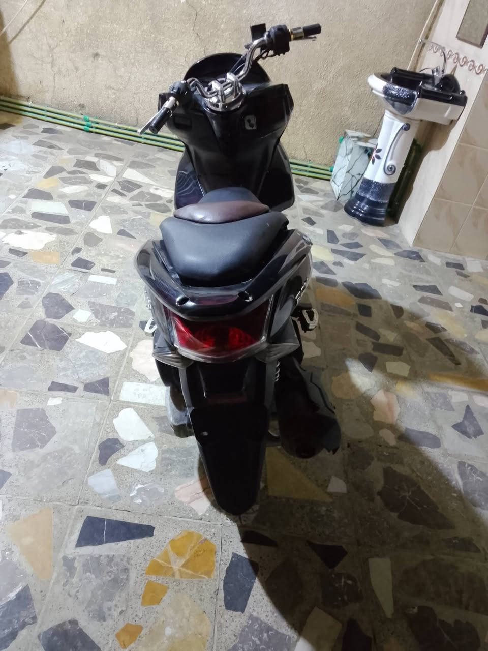 سلام عليكم
بي سي اكس جيل اول ياباني 
مكينة خرسة دراجة نكرة 
لا نضوح لا تبخير 
نقص بيها ترايش والسبعه والوجه 
والاستان طاك مالها سعر 850وبيها مجال
مكاني مدينة الصدر


**إذا كنت صاحب هذا الإعلان وتريد حذفه لأي سبب، رجاءا أرسل رسالة إلى الدعم الفني**