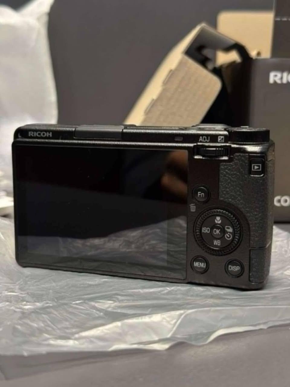 Richo Gr iii
+3 بطاري

800  دولار 

مجال

مكان السليمانية


**إذا كنت صاحب هذا الإعلان وتريد حذفه لأي سبب، رجاءا أرسل رسالة إلى الدعم الفني**