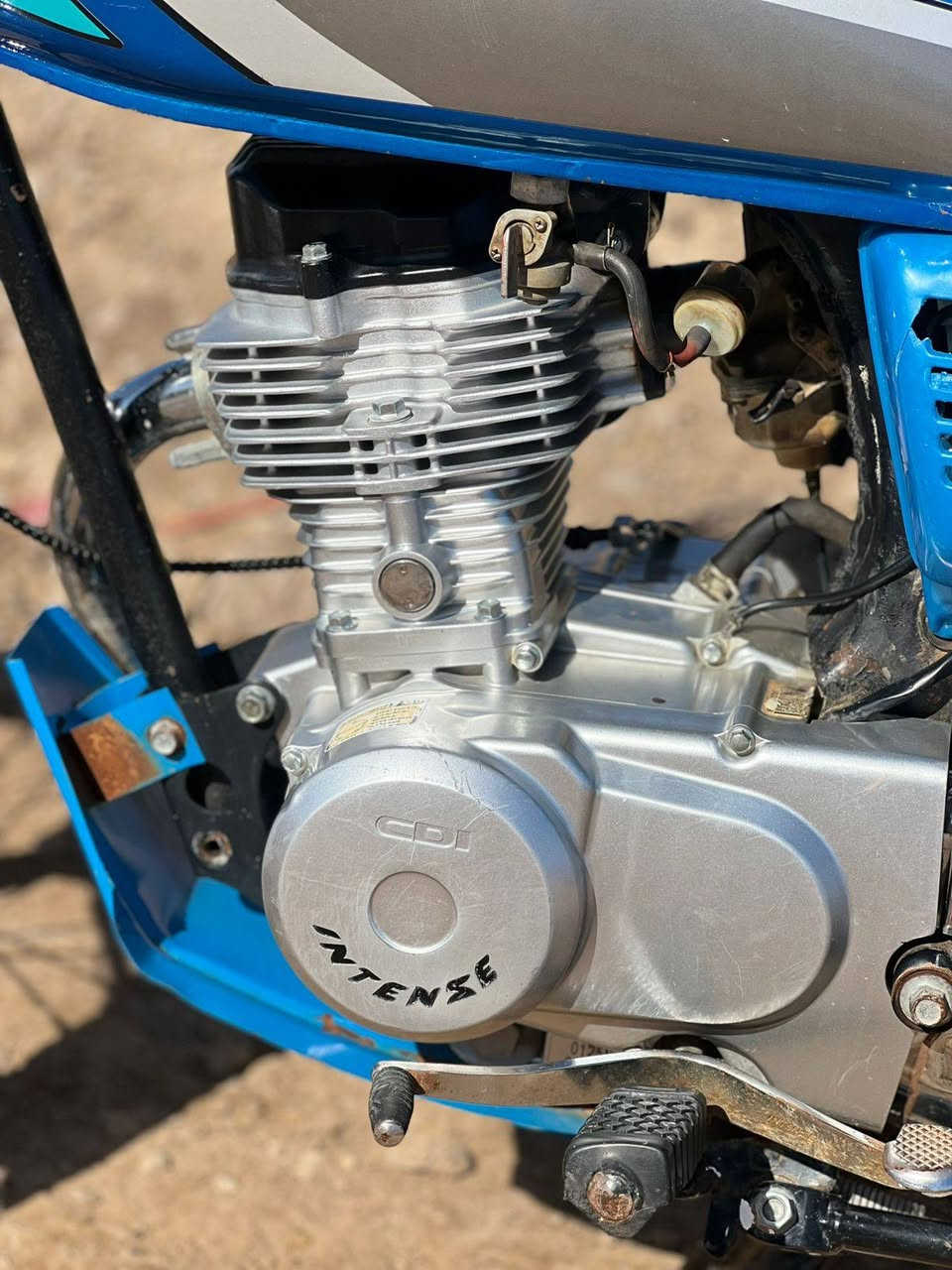 سلام عليكم شباب دراجه نتنس دراجه نضيفه محرك برغي ما مفتوح تجي شوف بيعنك عينه ولايت كلشي بيه شغال بدون بدون رايده 750 بيه مجال *********** مخدمت شراي
