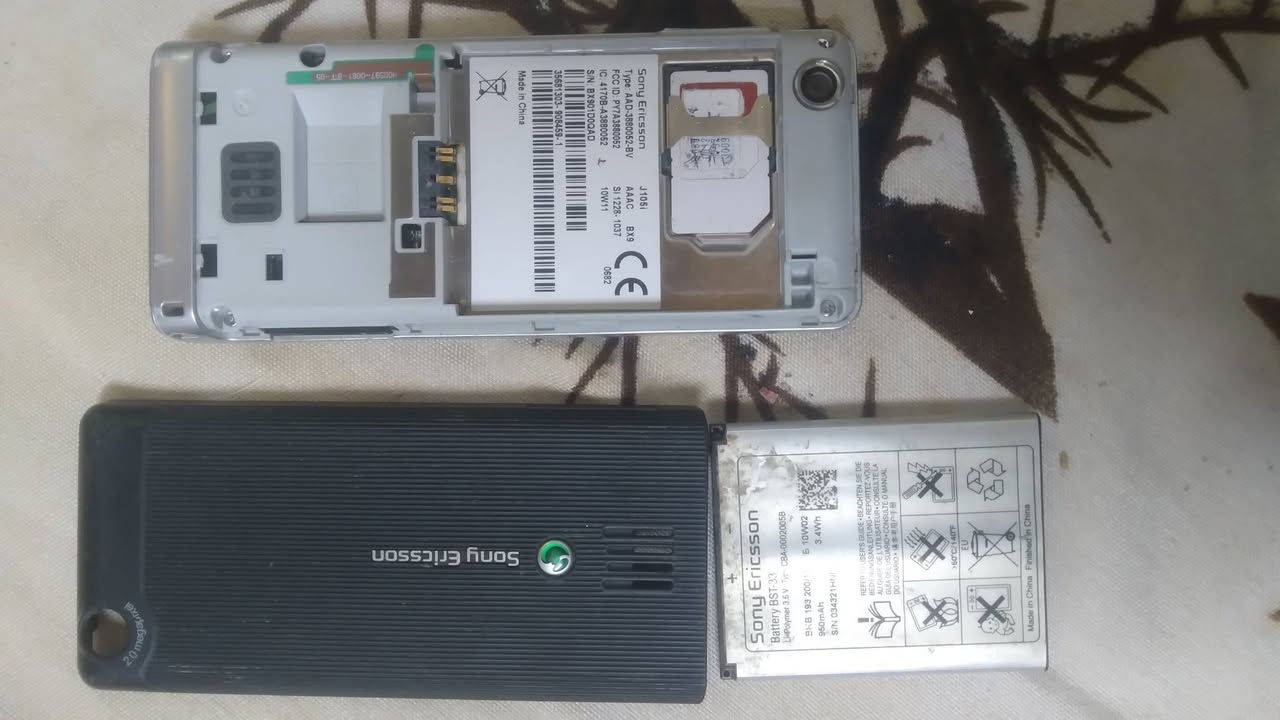 سوني اركسون الاصلي بس بي رمز السعر ١٧٠٠٠ ويا التوصيل


**إذا كنت صاحب هذا الإعلان وتريد حذفه لأي سبب، رجاءا أرسل رسالة إلى الدعم الفني**