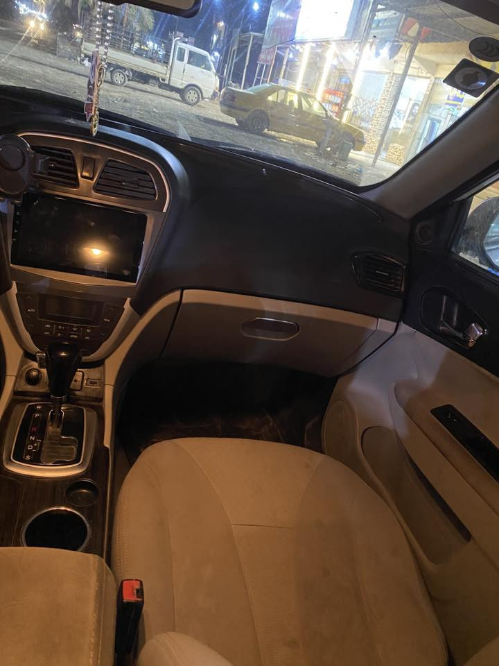 سياره GACموديل 2016رقم بغداد باسمي صبغ جاملغ الايمن مع بعض التكحيلات سياره بيهه نقص بس حجر الصالنصه موصي عليهه وراح يوصلني السعر 90وبيهه مجال 
مكاني بغداد بسمايه الرقم ***********
