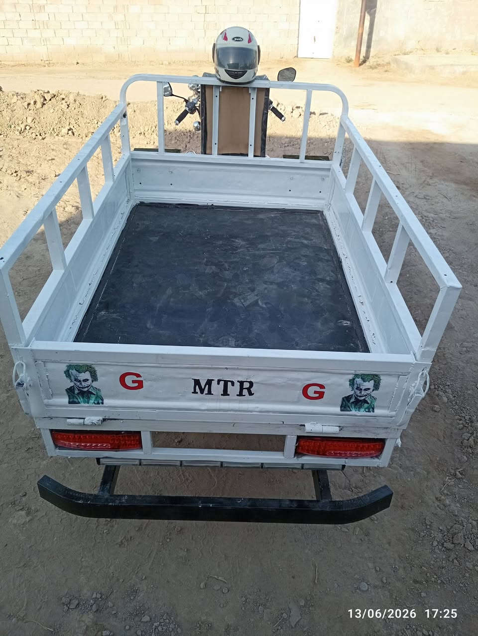 السلام عليكم 
من رخصه الادمن 
ستوته MTR للبيع بدون مراوس بيع مستعجل مكفوله كفاله عامه نضافه فول اوراق اصوليه كامله  محرك 200 سيسي صارله شهر من شاده يعني دهن شركه السعر 1450 وبيه مجال للشراي مكان بابل الشوملي قرب محطه انوار بابل رقم صاحب الستوته مكلف بلنشر ***********
