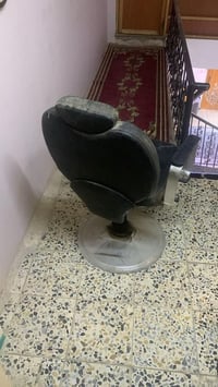 كرسي للبيع جك نضيف صينيه نضيفه 07810800732