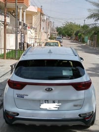 كيا سبورتج موديل 21 ماشيه 42 الف كيلو موصفاتها محرك 2000 دوش كشن جلد +...