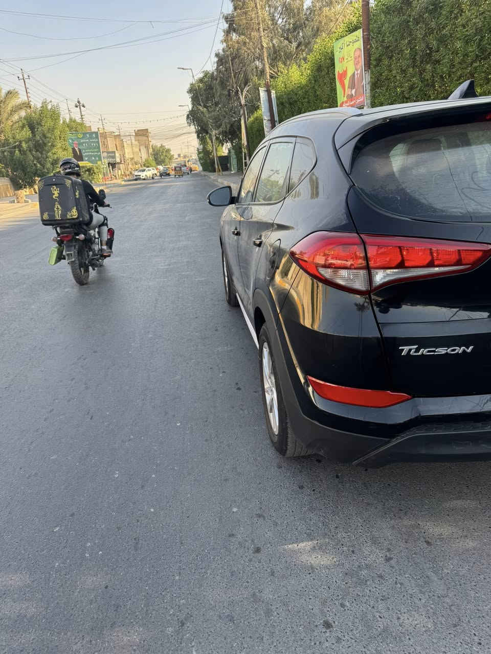 سلام عليكم توسان فول البيع ١٧ وارد امريكي سياره جاهزه بسمي مكاني بغداد ‭٠٧٧١ ١٩٥ ٨٢٤٩‬
