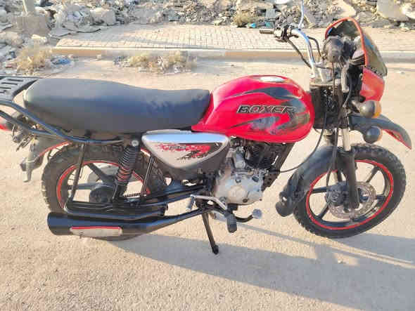 بوكسر موديل 20 للبيع اوراق اصولي  مدفوع كمرك
دراجه شوفت عينك  
تجفيت جديد  اقل من شهر 
تايرات جدد 
باتري + ضفير جدد 
#السعر_750_الف  وبيه مجال قيل 
#مكان_لديوانيه_مركز 
للستفسار ***********
