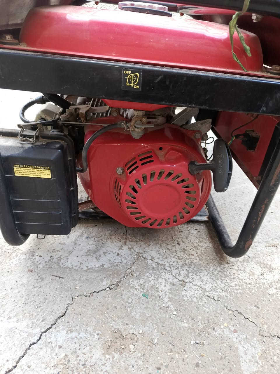 مولد للبيع نضيفه واشقاله استعمال قليل السعر 
150 وبيه مجال عنوان قضاء الحي الكراده 
***********
