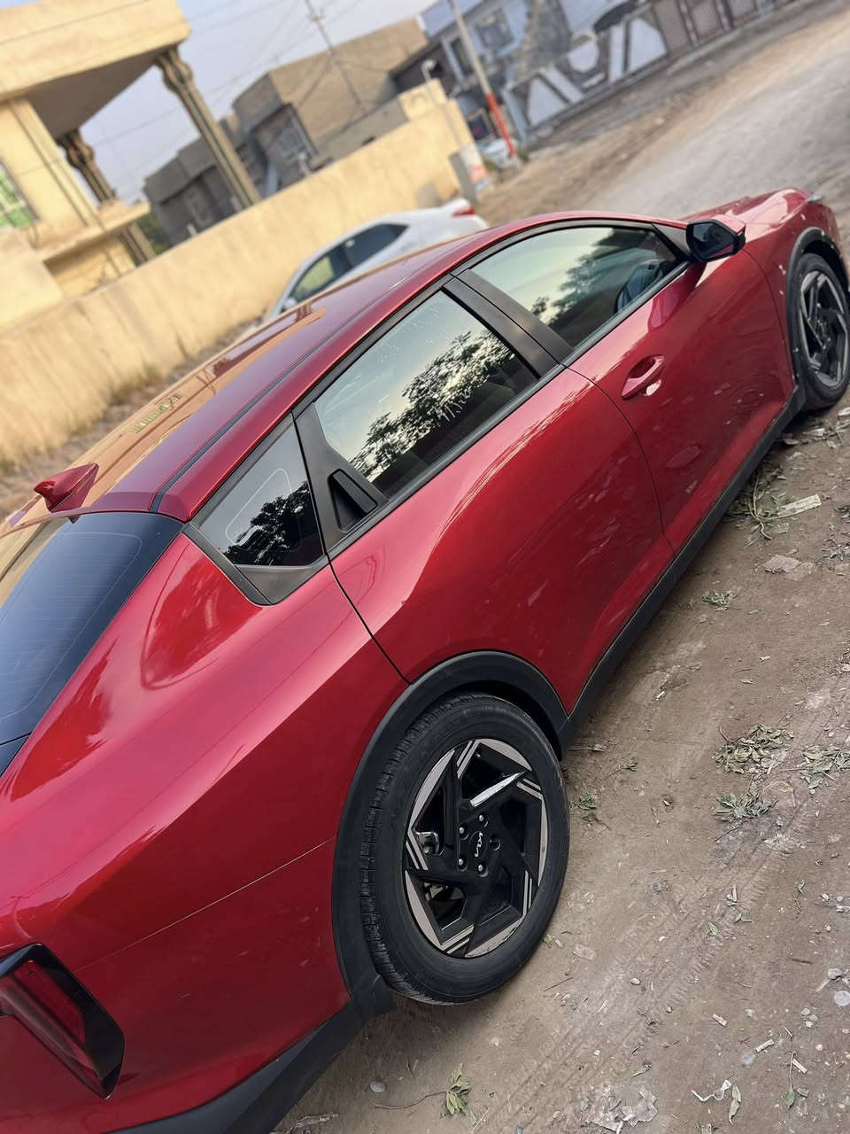 السلام عليكم
كي فور موديل 2025 مواصفات فول تشغيل عن بعد السياره بيهه فقط جاملغ مغير ايمن ماشيه 15بدون أرباك رقم أربيل دخول جديد 
السعر 180بيهه مجال 
مكان السياره بابل 

رقم الهاتف ***********
