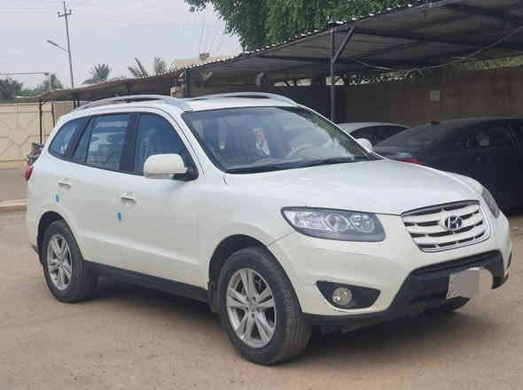 للبيع سنتافيا 2010 كفاله عامه من الصبغ والضربه 
فول مواصفات 6سلندر مكينه 3500
فوريل 
7راكب حساس خلفي  3قطع تبريد تحكم استيرن مري شفط اشاير بالمري رقم بابل باسمي سنويه 2030 رقم انكليزي السعر 158
***********
