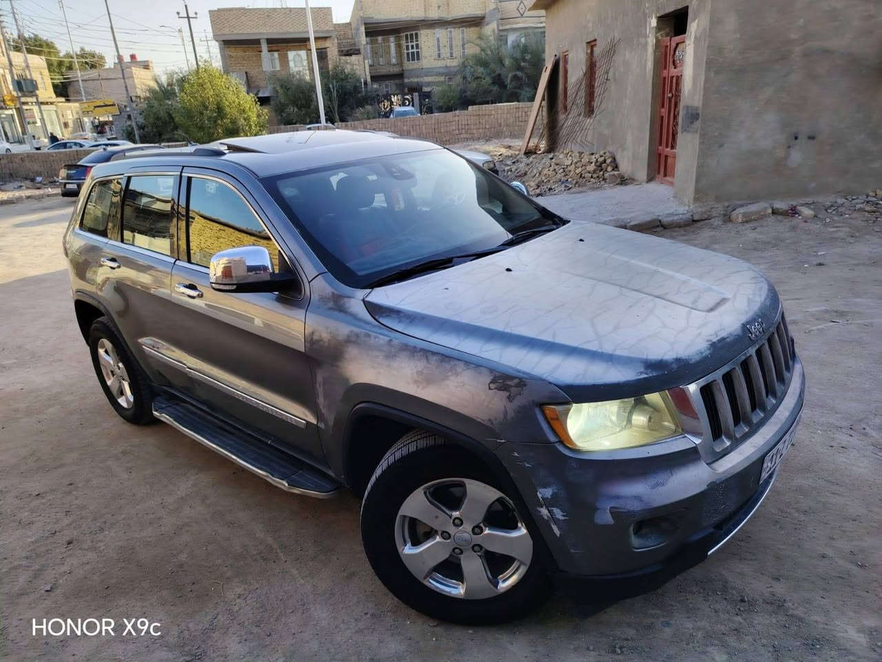 جيب لاريدو موديل ٢٠١٣ رقم  بغداد دولي بأسمي شخصياََ
سنويتها جديده لل ٢٠٣٠ وهزه جديده السياره كامل مواصفات لمتد
مكينه ٣٦٠٠ خير من الله مكينه وكير شرط الفحص
حداديه جديده + تخم تاير جديد
كهربائيات كلها شغاله +دواخل كلش جديده
تبريد ثلج 
السياره بيها تبديل جاملغ مبدل مال الوارد
وحاليا بيها ٥قطع جارده
بيع سريع محتاج واريد ابيع بدون مراوس
السعر ١٢٥ وقابل للتفاوض للإستفسار اتصل على الرقم 
***********
مكاني ناصريه مركز
