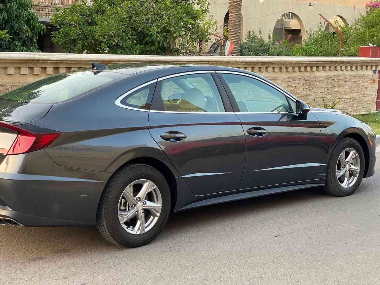 سوناتا 22اربيل باسمي محرك 2500 المرغوب ماشيه 49 وارد فقط جاملغ خلفي نص فول السعر 168للبيع او المراوس حسب القناعه للاستفسار ***********
