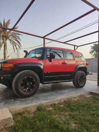 تيوتها اف جي خليجي موديل 2010 رقم نكليزي تحويل مباشر اخوان سيار مصبوغه...