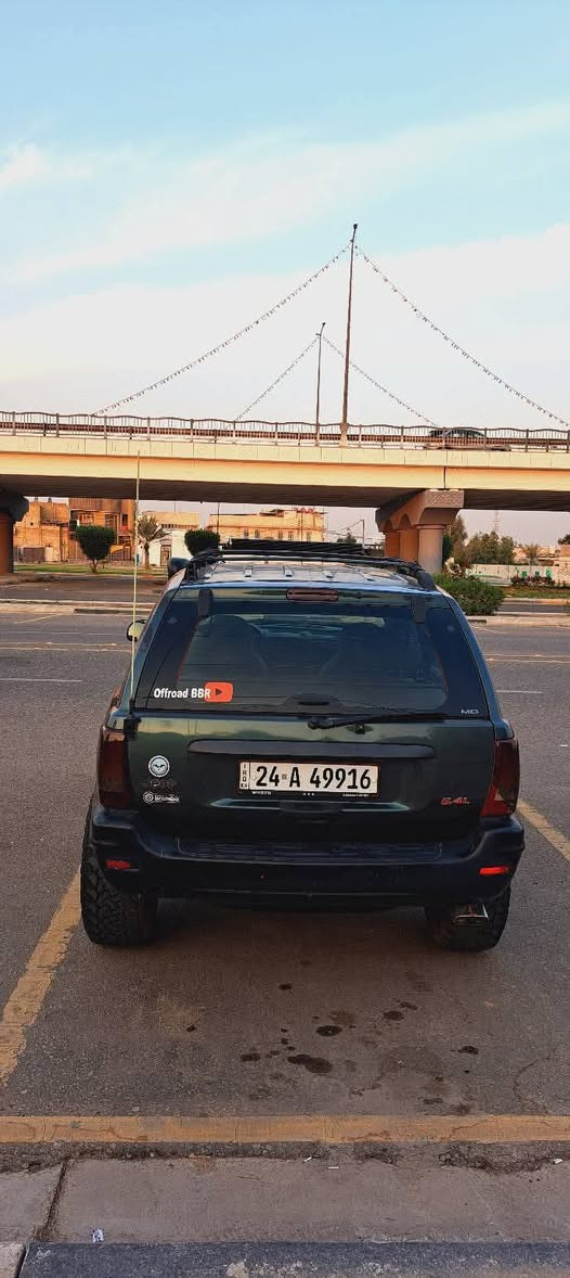 جيب شيروكي موديل 2002 سياره جاهزه ما ناقصها برغي محدثه بالكامل تخم تاير حداديه ماكينهتاذا ما اي نقص السعر 75 ورقه او مراوس حسب القناعه المكان كربلاء طويريج***********
