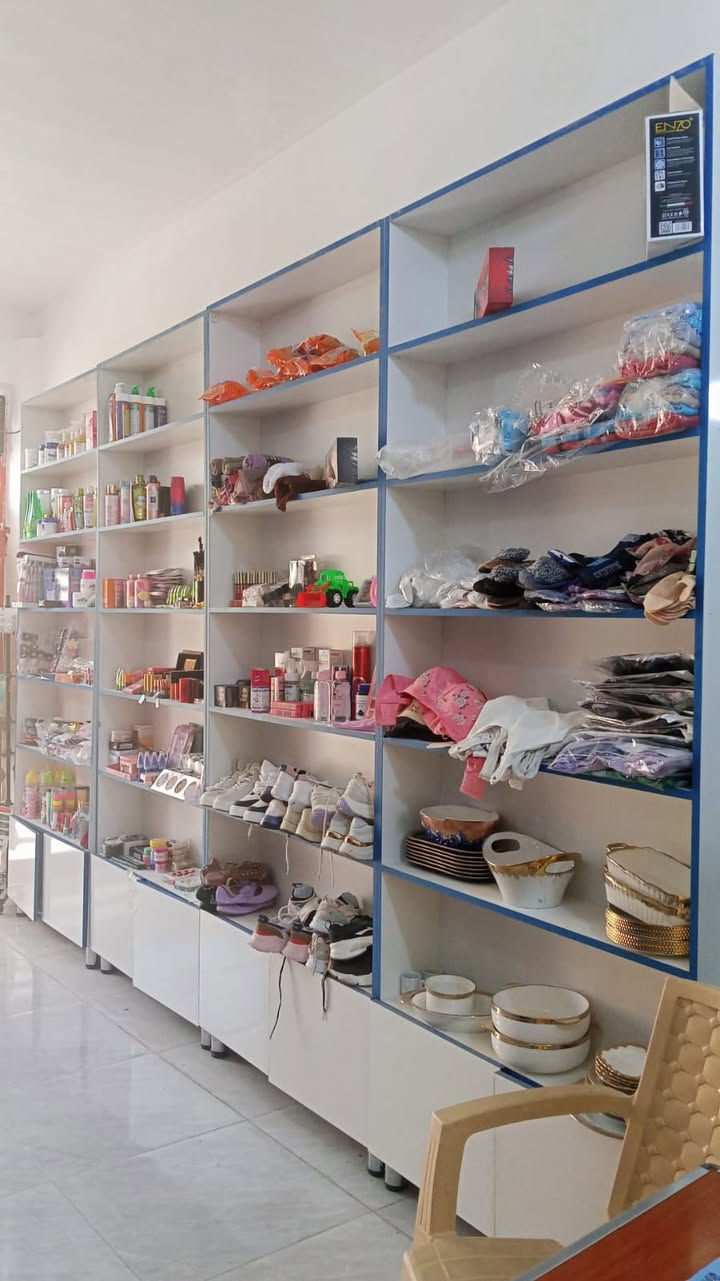 سلام عليكم.   البيع والشراء يقيم ذمه   المكان كربلاء. شرط كل جدد  بي خير ودلل


**إذا كنت صاحب هذا الإعلان وتريد حذفه لأي سبب، رجاءا أرسل رسالة إلى الدعم الفني**