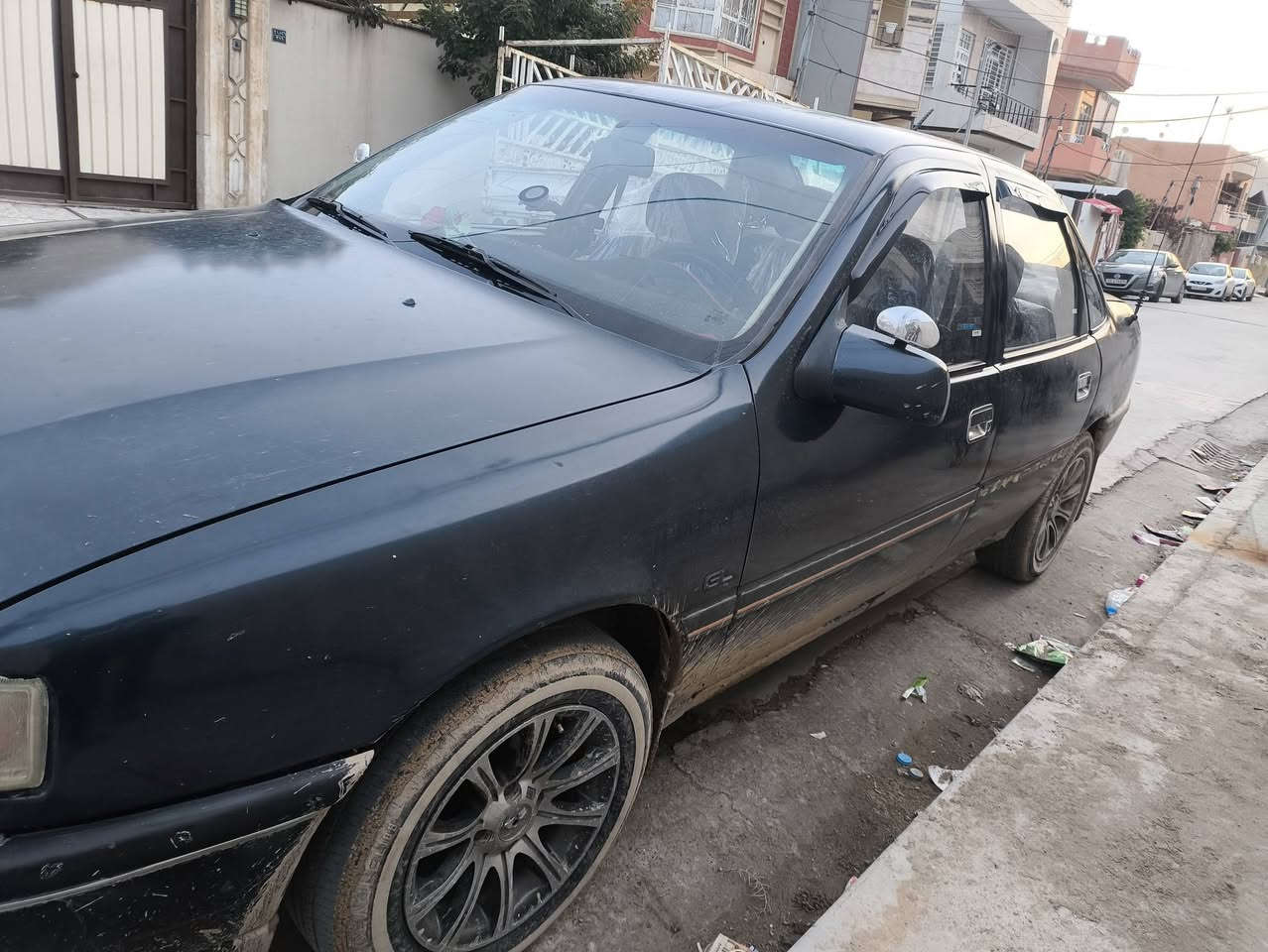 السلام عليكم
فكترا 1991
رقم نينوى انكليزي 
السعر 37 وبيها مجال 
***********
***********
