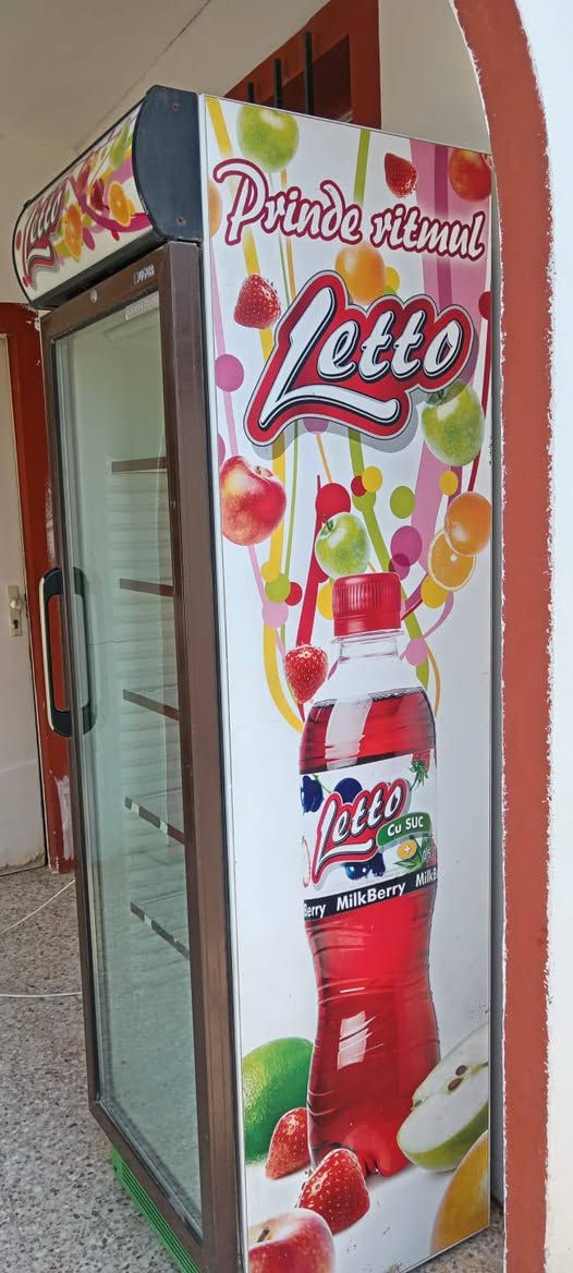 سلام عليكم 
غراض محل 
بردد عدد 2. سع.ر الواحد 200 شرط كله وضع شركة ما مبدل بي حاجه
 رفوف 175
باب قفل من الداخل 125

 مكاني كركوك دوميز 
‏‪***********‬‏
