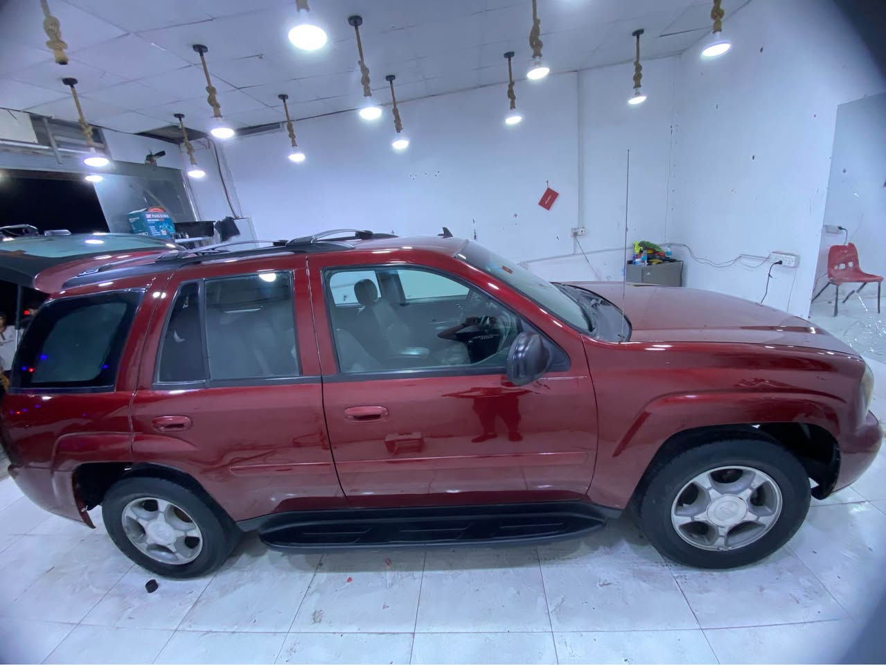 سلام عليكم 
بلايزر ٢٠٠٨ كفاله عامه من كير محرك ضربه صبغ حداده جديده باتري تايرات  السياره جديده وعلى ايد وحده 
كلها ليبل واحد لا ضربه لاتبديل بدي يخبل 
وغرفه جديده ماشيه ٣٠٠ الف رقم ديالي بسمنه تحويل ثاني يوم رقم نكليزي مكاني البصره 
السعر ٨٣ وبيها مجال 
الشراي يتصل *********** ابو الخصيب, البصرة
