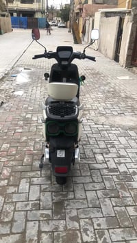 شباب دراجه ريان ام عيون للبيع السعر ٦٠٠ والاتصال عله هذا الرقم 0770618...