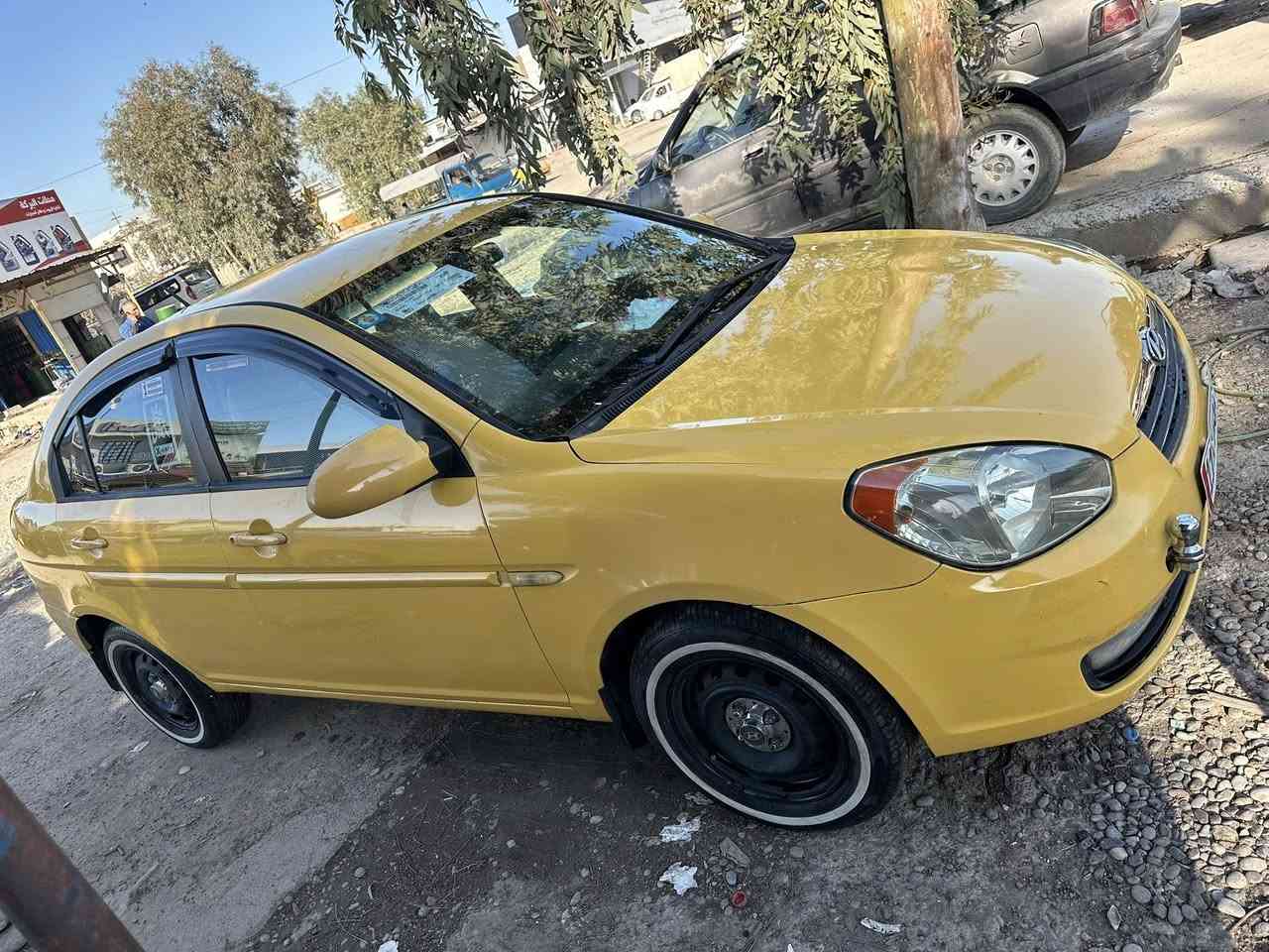 السلام عليكم اكسنت 2009 وارد امريكي بيها بوند وجاملغ الباقي ليبل واحد السياره باسمي هيئه غرامه صغر شرط التحويل هزه جديد كير محرك شرط ضررها بين الباب والجاملغ الباقي كفاله السعر 81 وبيها مجال 
***********
***********
