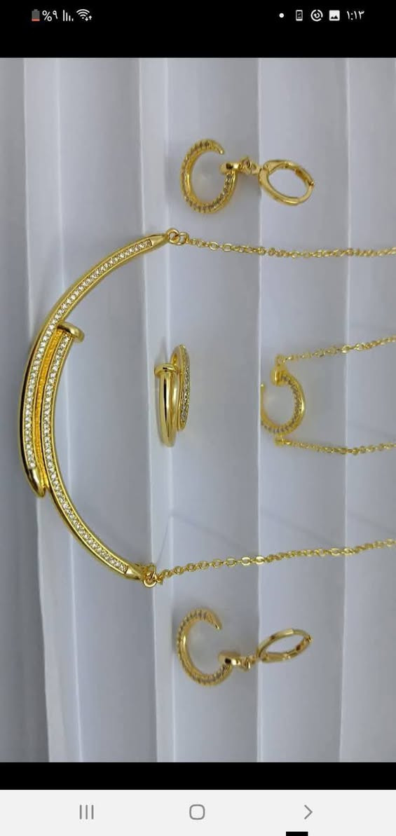 السلام عليكم اخر قطع بيج محدوده فحص بوجود المندوب عندي اطقم اكسسوارات سعر الطقم ٢٠ اذاتاخذين ٢ تصير ب٣٠ والتوصيل مجاني  للاستفسار على الرقم الخاص بالبيج ***********
