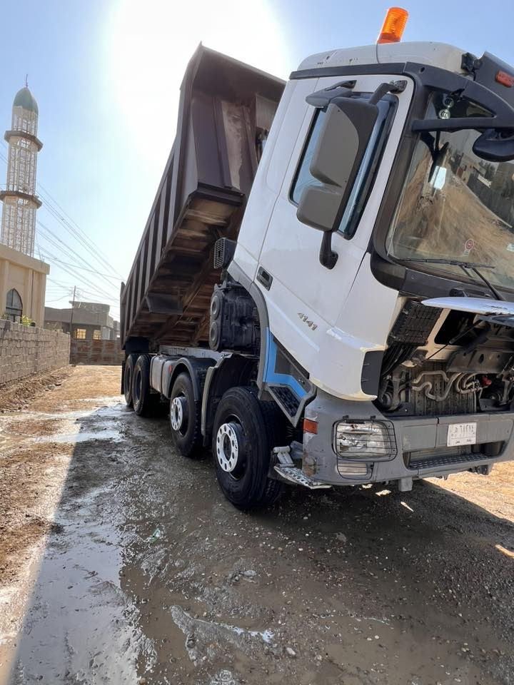 سلام عليكم من رخصه ابو كروب 
سياره اكتروز للبيع 
كير في تس مكينه 41/41شاصيً. مكفول كفاله عمامه 
تخم تاير برماغ ابو ربع الماني 
قماره مكفوله كفاله عامه من داخل ومن خارج 
رقم بغداد موديل 2008معلايه 2021
تحويل ثانيً. يوم مربوطه قاطره ومقطوره   
لل ستفسارً***********
