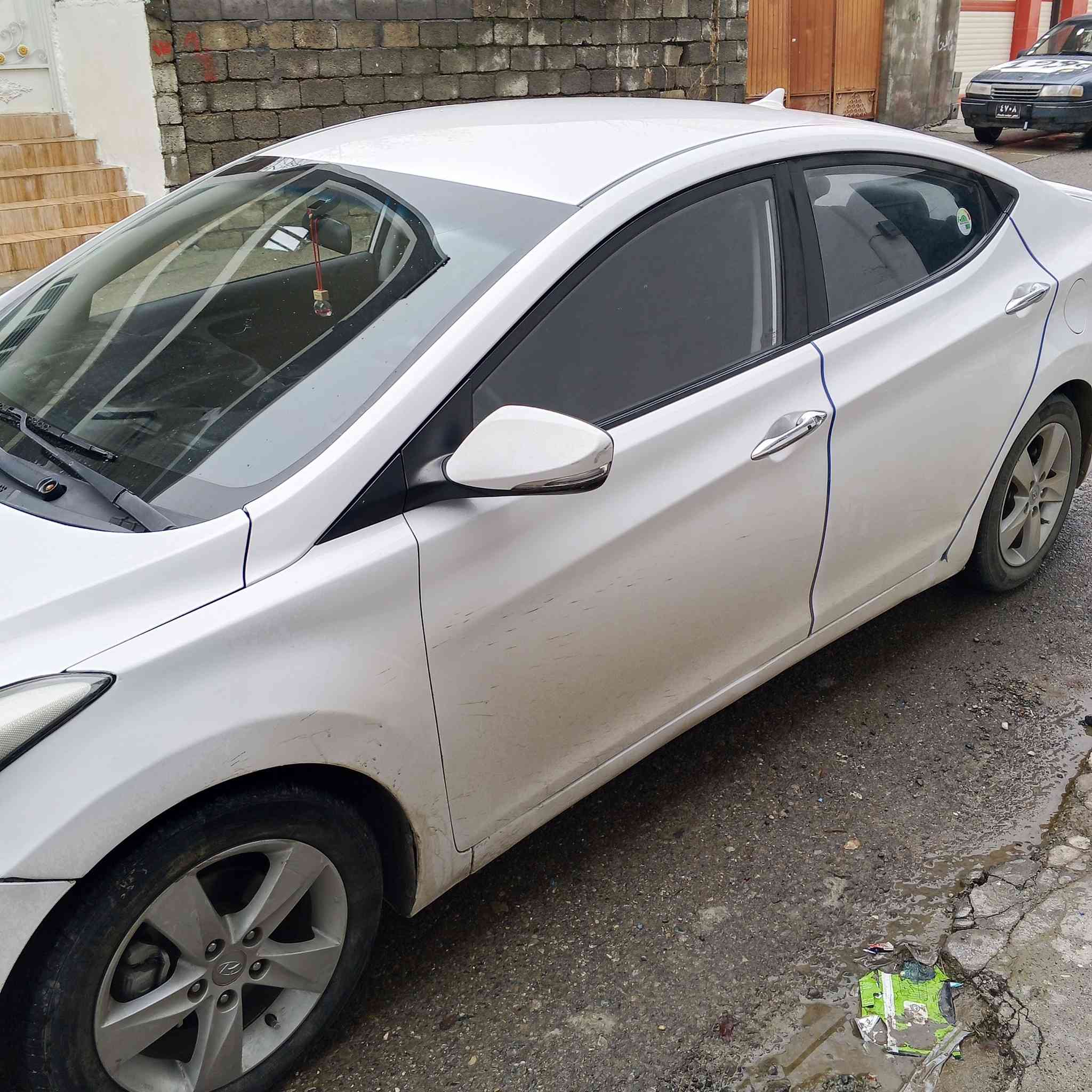 هۆندا ئەلێنترا فول فول 74 هەزار ڕۆیوە
بەسمە شاشە سەقف بیڵادی چوار تایەی لۆک
کوشن جڵد کوشن هیتەر  کوشنی دواوەشی هیتەر سوکان هیتەر گەرمی و ساردی مەزبوت حاسەو کامیرا ئاوێنە ئیشاڕەت کامل مەسڕەف کراوە ماڵی دۆستە 
***********
qaladze 
63 کەمێک مەحامەلە
