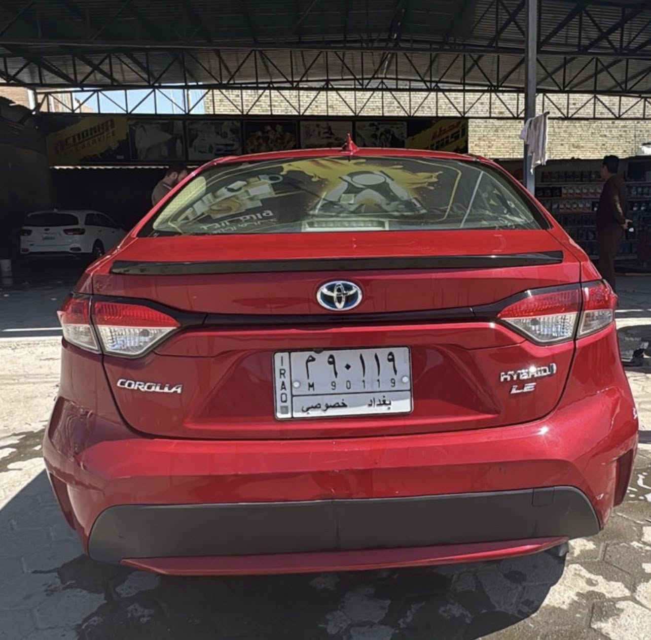 كورلا هايبرد مديل ٢٠
شاشه الدشبول حجمه كبير 
كامره
رادار
حساسات
المحرك 1.8
بانزين +كهرباء تمشيك 1000 كيلو متر 
تحديد مسار
بصمه 
مثبت سرعه
هاند بريك كهربائي
تحكمات ستيرن 
وضعيات قياده  سبورت ،وعادي ،واقتصادي 
مانع تصادم
البطاريات ليثيوم وبيه ضمان 10سنوات
مانع انزلاق

السياره وارد امريكي وحادثه مو قوي وصورها موجوده
مكان سياره بنجف السعر ١٢٧
فقط بيع 
***********
