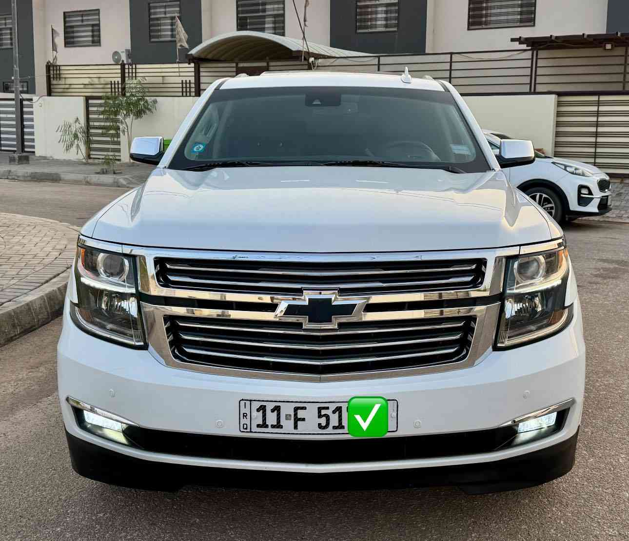 للبيع ‏ CHEVROLET  PREMIER
للاتصال على الرقم *********** 

تاهو 2018 بريمير  ماشيه 72 الف حقيقي

سنوية وهزة كلة جديد  رقم بغداد الجديد بسمي شخصياا ادورلك مباشر  

السياره حادثها كلش بسيط فقط 3 قطع الاماميه وسونارها داخل المنشور  . ومعمرها ع ايدي تعمير درجه اولى ولا تعرفها بيها صبغ ابد ✅

📌 السعر // 325$ 

المواصفات //                       

فول مواصفات ١/١ PREMIER

٨سلندر 5300

سلايد(فتحة قمارة)

كشنات منفصل داخل ملكيه المرغوب

كراسي جلد اصلي

كراسي اثنين كهرباء

كراسي هزار( عند اقتراب السيارة من اي شي )

كراسي خزن(ميموري)

كراسي(تدفئة+تبريد)

كراسي خلفية كهرباء

كراسي خلفية تدفئة

تبريد خلفي شاشة

شحن الهاتف لاسلكياً

رادار

سائق آلي

كروس سرعة

داتا شو DATA SHOW

خمس بصمات

فول تحكم استيرن(جهتين امامي+جهتين خلفي)

استيرن كهرباء

استيرن تدفئة

شاشة عرض الاعطال

صندوك كهرباء(شفط)

نظام السير على الخط

دبل كير(عادي+اوتوماتيك)

دبل حساس(امامي+خلفي)

نظام تحكم بمستوى الضوء الداخلي

مانع تزحلق

منضومة زنون

پدل كهرباء(تحكم كهربائي بالبريك والبانزين)

نظام فتح الابواب لاسلكياً

فور ويل

شاشة امامية كبيرة اصلية

شاشة خلفية DVD اصلي 

كامرة خلفية 

تشغيل عن بعد

قاصة سرية

دوسات كتابة CHEVROLET

اشارة بالمري

مري كهرباء(شفط)

لايت عدسة زنون

لد امامي

سستم_صوت

داتاشو كبيره 

 

مواصفات لبريمير بعد معروفه هيه اعلى فئه 

مكان السيارة النجف الاشرف 

للاتصال_***********
