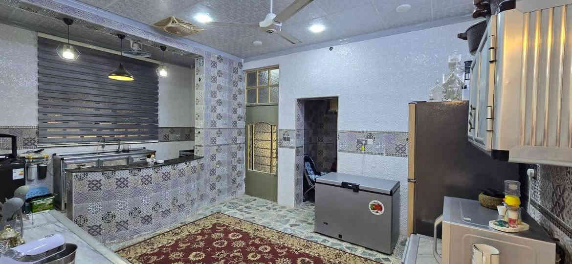 بسم الله الرحمن الرحيم
( دار حديث البناء للبيع )

في حي الجغيفي الثانيه مقابل جامع الواحد الاحد 

قرب الشارع الرئيسي

المساحه : 300 م

الواجهة  : 15 م

النزال : 20

الشارع : 10

مكون من 2غرف نوم 

صاله 2

مطبخ حار وبارد 

ستقبال 

حمامات 4

مناور 2

حديقه و كراج 
السعر ١٧٥

***********

***********

متواجد واتساب او اتصال 

ابو فهد
