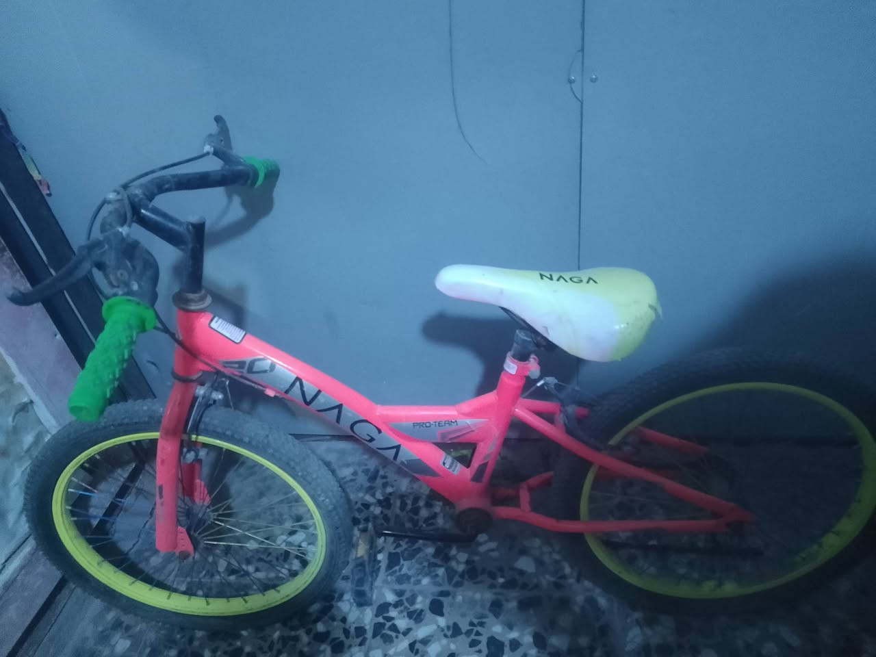 بايسكلات للبيع سعر ثنينهم 30


**إذا كنت صاحب هذا الإعلان وتريد حذفه لأي سبب، رجاءا أرسل رسالة إلى الدعم الفني**