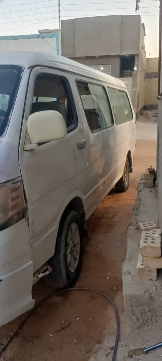 موديل 14 والسعر 28 وبيها مجال ماكينه وانجنائم جير اوتوماتيك سياره عايزه ما اقول جنب ناصر سياره مصلاويه *********** مكاني بالنجف
