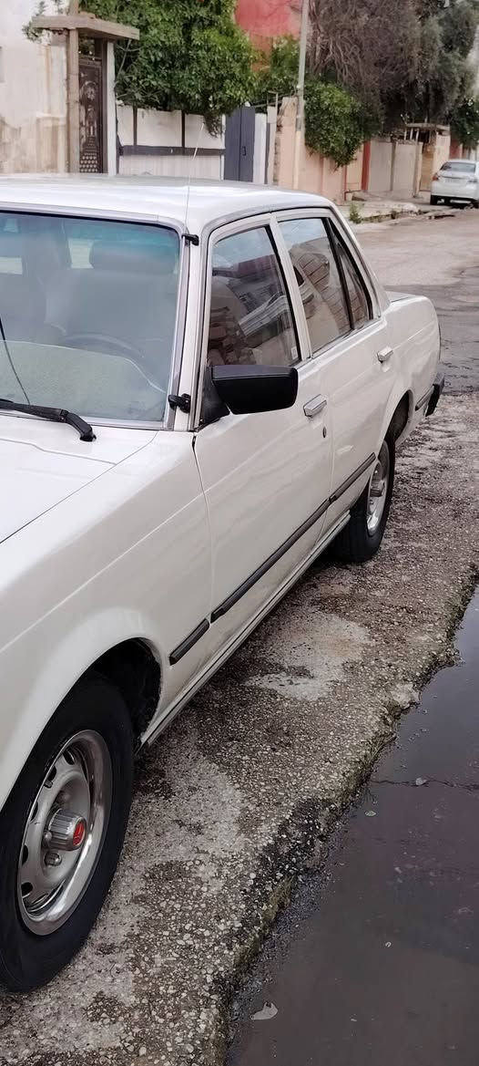 السلام عليكم
كرونا للبيع السيارة بسمي هزة جديدة
محرك شرط كير خمس نمر
السيارة كلش نضيفة
مكاني موصل
***********
