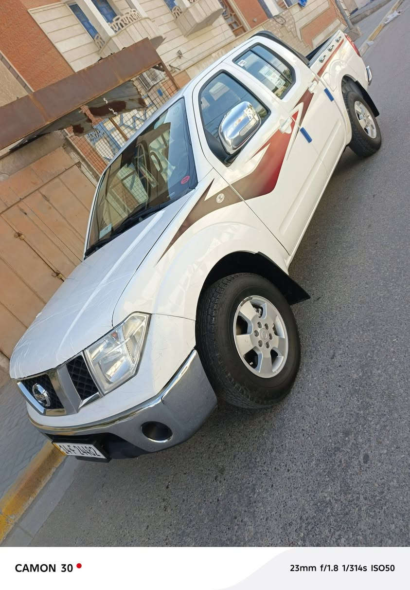 سلام عليكم نيفارة موديل 2013رقم بصرة جديد سنوية هزة2030 مكاني بصرة سيارة. فول LEمكفولة ضربة صبغ مكينة كفالة گير كفالة حدادة تبريد تخم تاير جاهزة سعر 125مجال كلش قليل ***********
