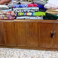 بوفيه ام ٦بيبان مستخدمه لبيع النضافه ٥٠ بلميه السعر ١٥٠ العنوان بغداد ...
