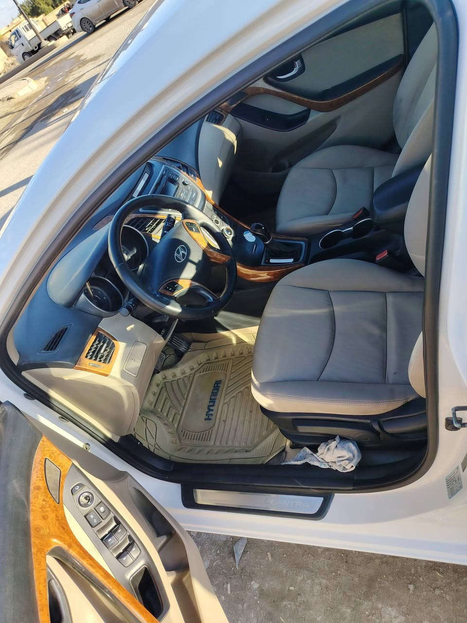 السلام عليكم النتر ١٦ خليجي رقم بغداد ضرر بس باب صبغ بدون فتح دايرجاملغ بارد ولباقي كفاله كير مكينة شرط تبريد تخم تاير جديد فول عده البصمه السعر ١٢٨ وبيهه مجال قليل حك الجيه العنوان بابل قرب السريع تفاصيل أكثر ***********
