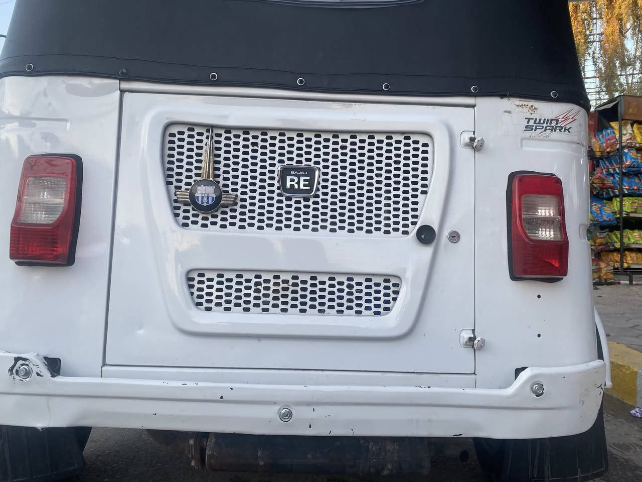 السلام عليكم تكتك اللبيع موديل 2021لون ابيض تكتك خير من الله كلش حلوه رقم وسنويه ثاني يوم تحويل رقم بغداد تكتك كلش حلوه سعر 7800وبيه مجال الشراي بغداد المدائن***********
