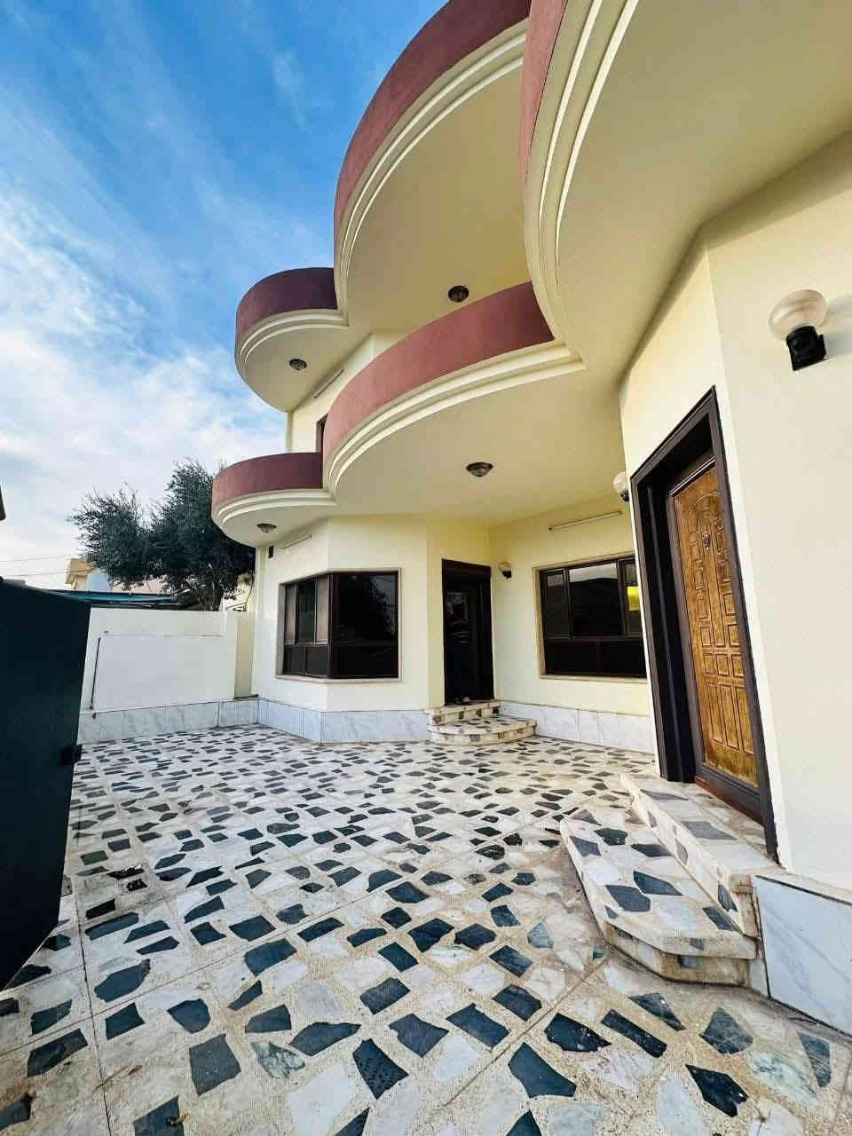 🏡الدار للبيـــع 🏡الدار للبيـــع 🏡

🌏 سادة بعويزة 🌏
 زراعي ملك صرف

#المساحـــة  250 متر

 #الواجهة 12 متر

طابقين بناء حديث

💥 شارع تبليط 💥

😍💥اتجاه شروق تام

الطابق الاول

 مكون كراج مطبخ  وهل وغرفتين نوم 2
 واستقبال وصحيات

 والثاني غرفتين نوم وهول وصحيات وسطح ناصي وسطح عالي الدار

 الدار نظام دكتات

 كاونترات مع الدار

 🔥🔥 السعر 138 مليون فقط وقابل للتفاوض 😱🔥🔥

للمزيد من المعلومات يرجى الاتصال على الأرقام الاتية

***********
***********

لعرض عقاركم يرجى الاتصال على الأرقام المذكورة
