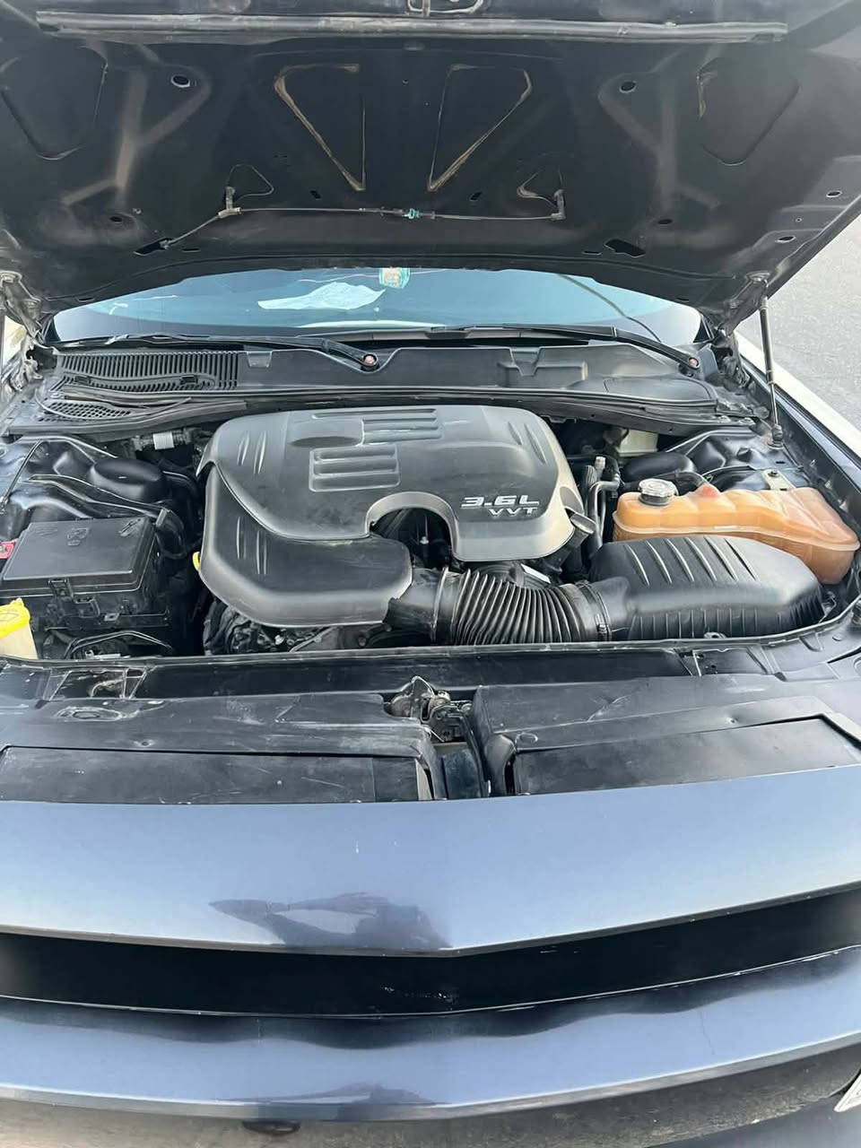 أللهم  صلي على محمد وآل بيت محمد.♥️
للبيع : جالنجر .♥️
وارد : امريكي .♥️
موديل :2016.♥️
موصفات :♥️
كشنات تدفئه تبريد :♥️
شاشه جبيره :♥️
سياره فول الفول ماعده الفتحه :♥️
سياره كلش حلوه  :♥️
ضرر: جاملاغات ثنين وبنيد وبارد بيه بل جاملغ خلفي بسيط سياره كلش حلوه ونصبه ومرتبه:♥️
سياره جاهزه مجهزه :♥️
محرك :v6♥️
محرك كير كله كفاله :♥️

سعر :130 وبيه مجال للطيبين :♥️

مكان سياره الانبار الفلوجه :♥️
الاستفسار اكثر:
***********
***********
