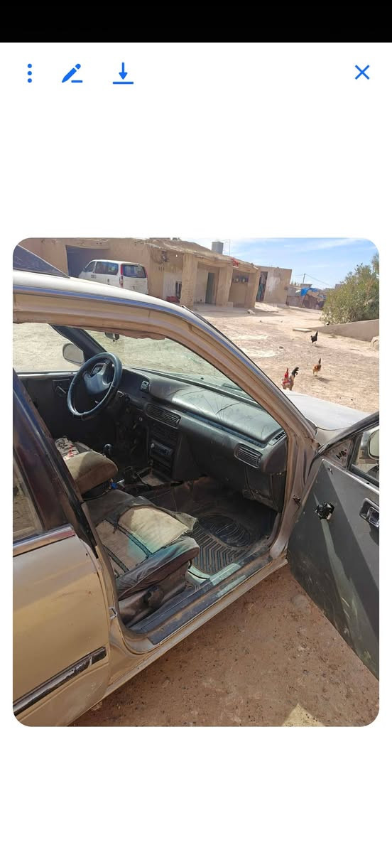 السلام وعليكم كامري للبيع محرك كير شرط تخم تاير صدر كهربائيات كله شرط السعر 28 وبيه مجال سنويه ل28 بسمي ***********
