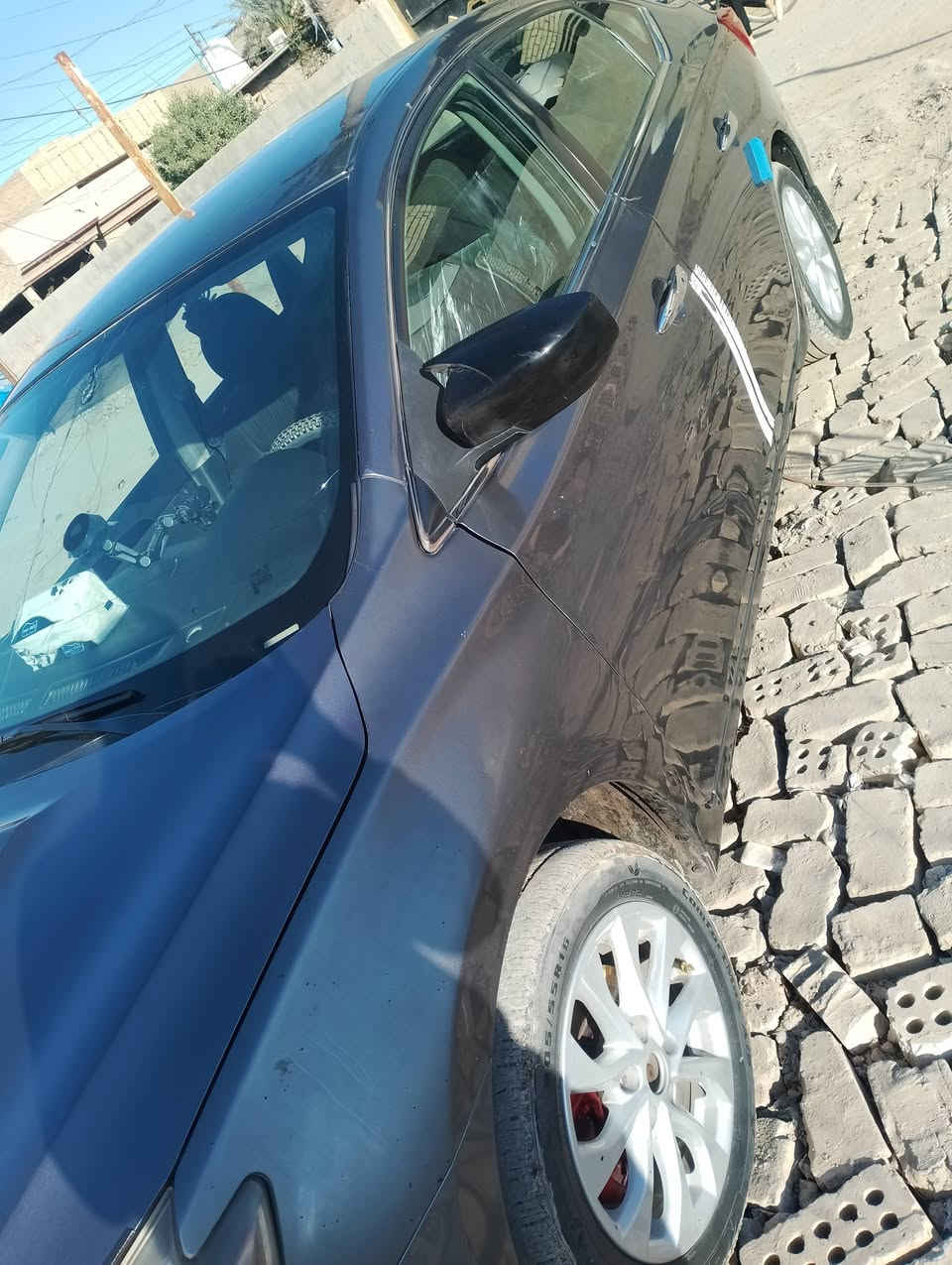 السلام عليكم نيسان سنترا 19
السعر 85

***********
***********
