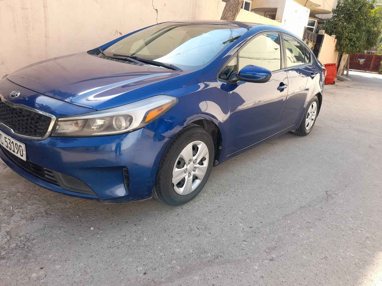 فورتي ٢٠١٧رقم أربيل بيه صبغ ربع باب السايق السونار مرفق بالصور ليبل واحد السيارة بدون دواخل محرك كير تبريد صدر كله مكفول السنوية ل٢٠٢٩ السعر ١١٥وبيه مجال للاتصال ***********مكاني بعقوبه نقد فقط
