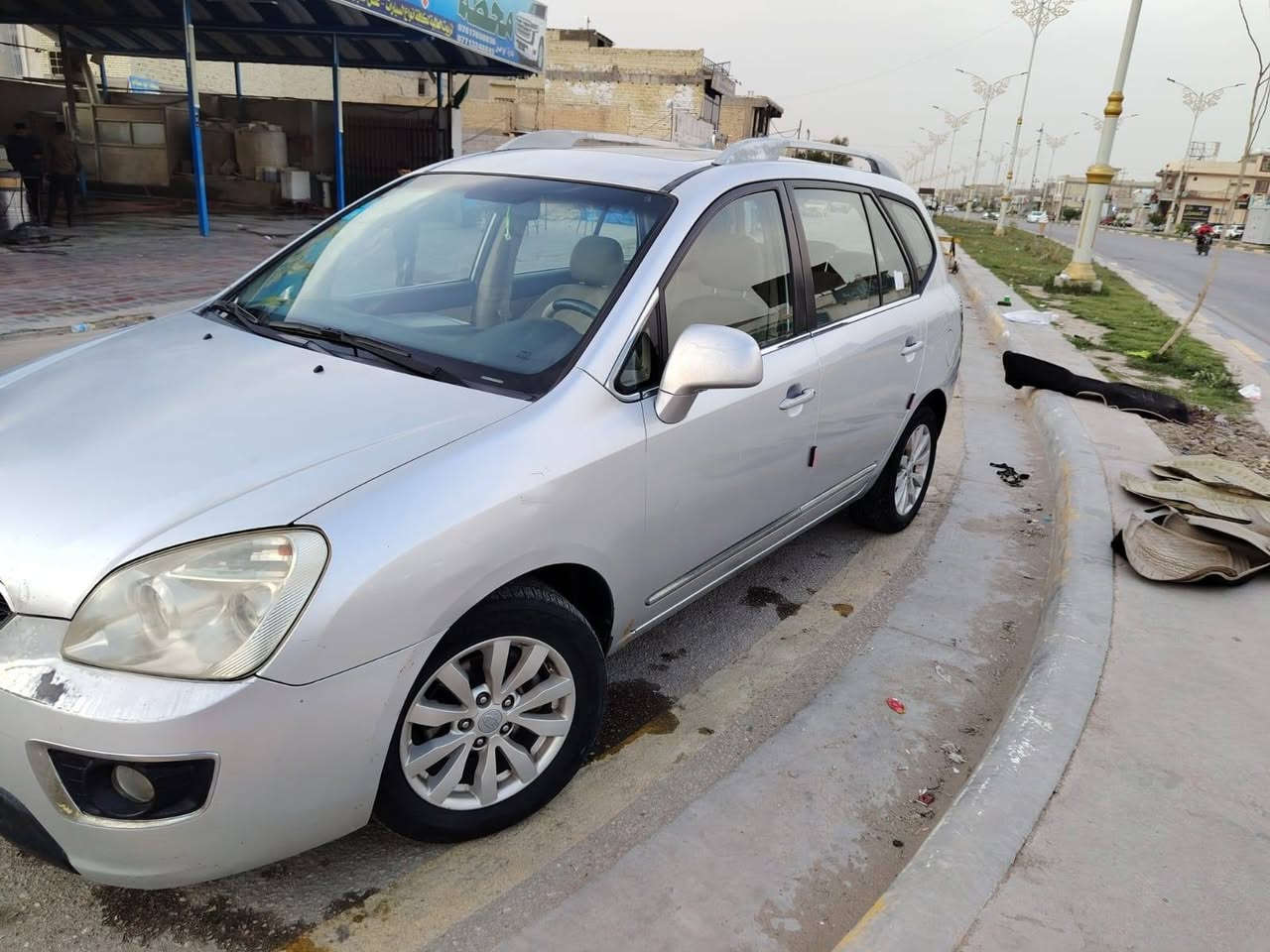 السلام عليكم
كيا كارنز موديل ٢٠١٢ للبيع
ثلاث قطع صبغ
رقم بغداد باسمي
سنويه لغايه 28 
السعر 115  مع المجال
مكان السيارة كربلاء
الاستفسار  الاتصال ع
***********

