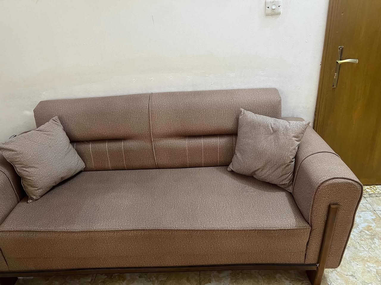 تخم ١٠مقاعد
ضرر موضح بالصوره


**إذا كنت صاحب هذا الإعلان وتريد حذفه لأي سبب، رجاءا أرسل رسالة إلى الدعم الفني**