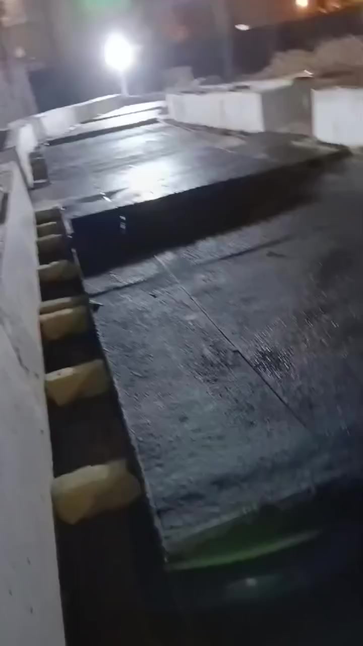 ***********سلام عليكم نجارينه حدادينه ابو بيت هاذه شقلنه اليوم شقل مرتب علا قياسات المطلوبه يلي عنده ارضيه رباط تصليطه صطح حنه بلخدمه *********** داخل البصره شغل درجه اولى سعر مناسب
