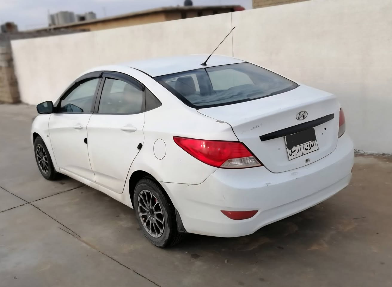 هيونداي اكسنت 2011 🌸🌸
سعر (  70  ) ورقة ومجال
     (    رقم اربيل    )
السيارات دعم جاملغ خلفي
مكانات صبغ انطيك حزام
شواصي وتكم مكفولات 
مكان السيارة ناحية بعشيقة 
***********
***********
