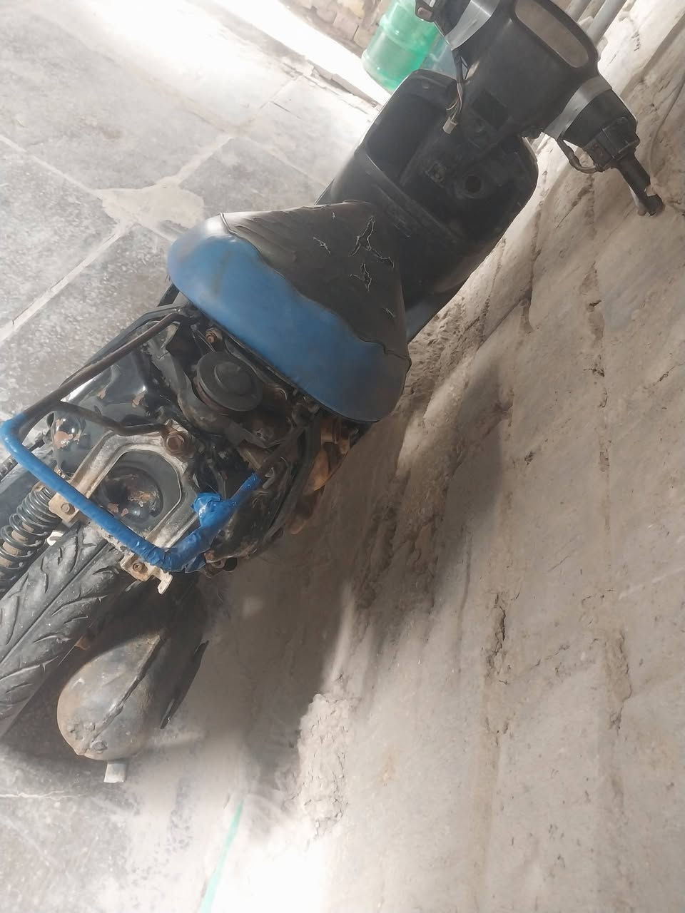 سلام عليكم دراجه زعره كوم حديد ابيع نضيفه الدراجه ماخذه مايصرف عليهةة سعره 75 وبيهةة مجال


**إذا كنت صاحب هذا الإعلان وتريد حذفه لأي سبب، رجاءا أرسل رسالة إلى الدعم الفني**