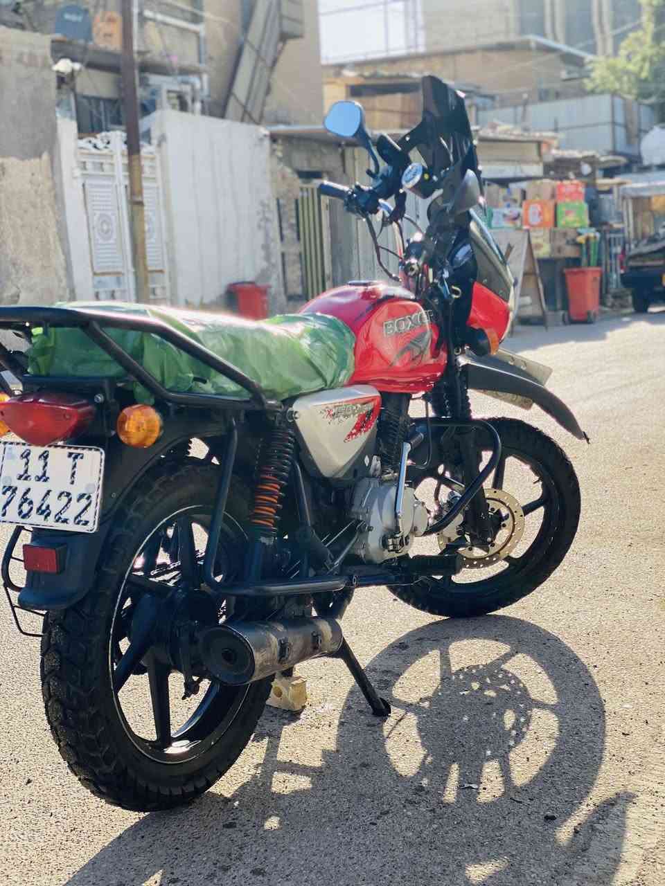 السلام عليكم دراجه بوكسر مديل 2021 مرقم بغداد هزة جديده سنوية بأسمي دراجه اي نقص مابيها بس ستان تعليك واقيه زنجيل فقط دراجه خير من الله شلعه معدل للاستفسار *********** كراده
